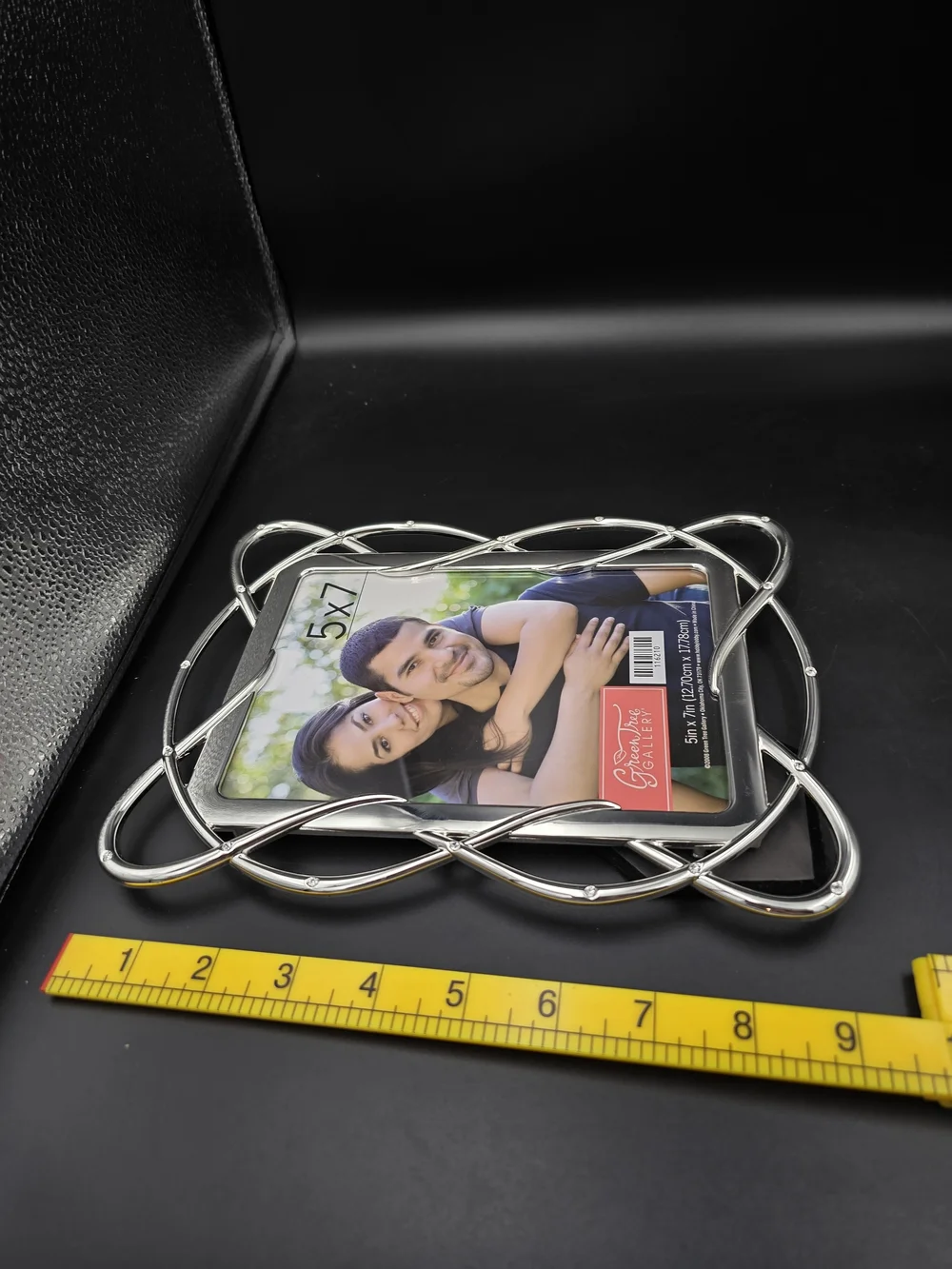 Green Tree Gallery Silver 5x7 Interlaced Decorative Photo Frame